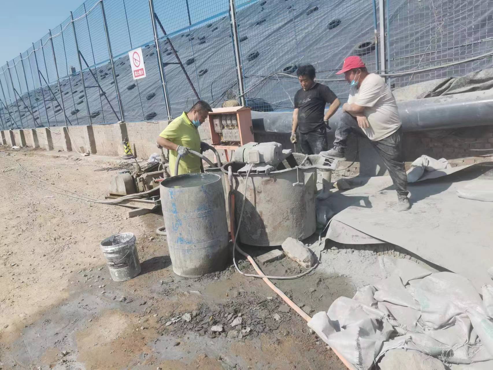 屏山袖阀管注浆